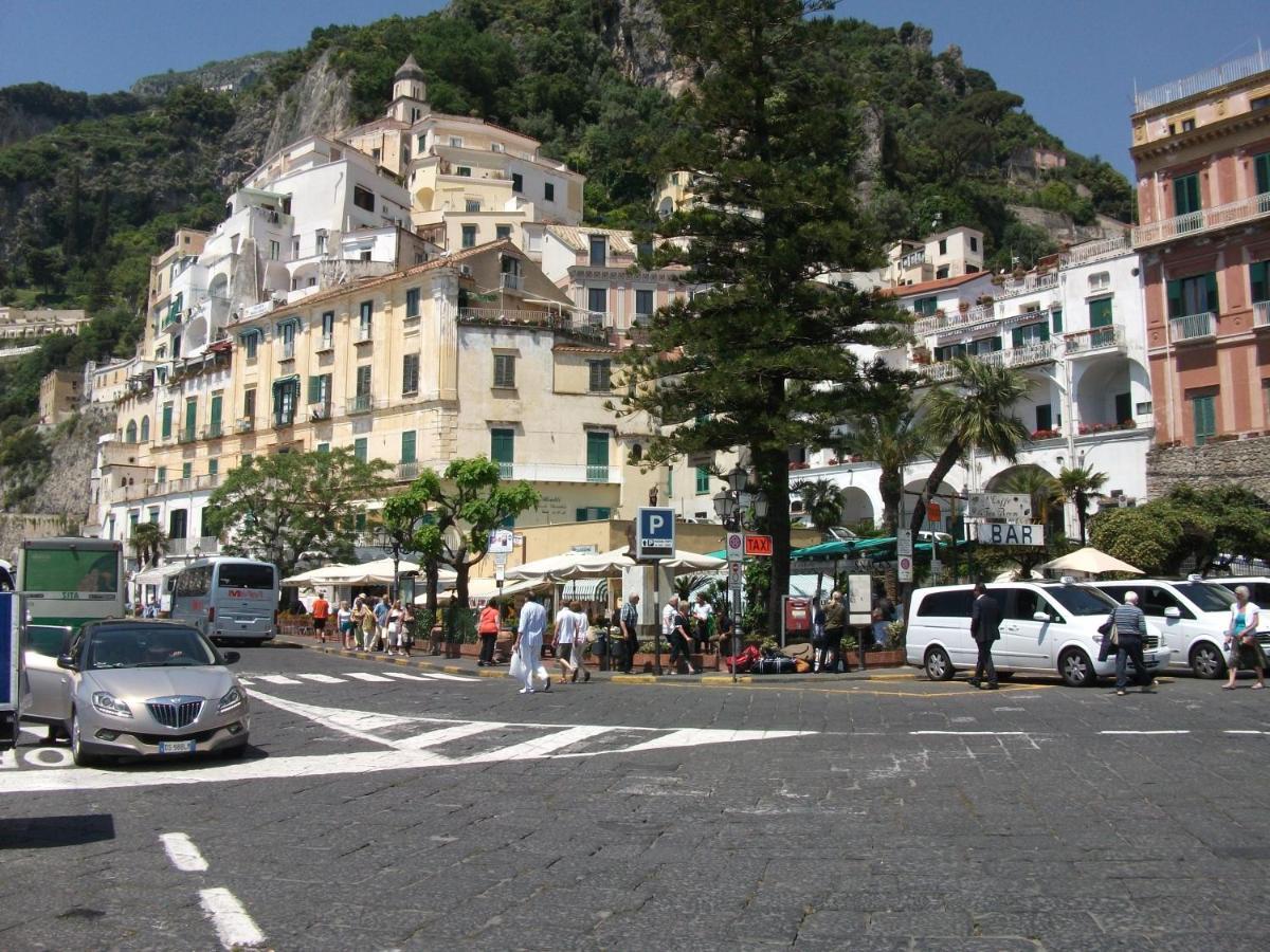 Holidays Baia D'Amalfi Eksteriør bilde